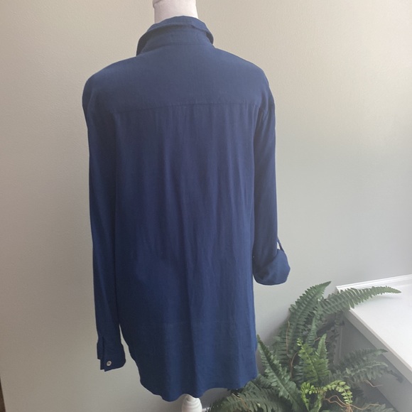 Dark Blue Linen Oversized Shirt - Picture 4 of 8